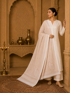 IVORY PAISLEY ELEGANCE SHAWL WOMEN