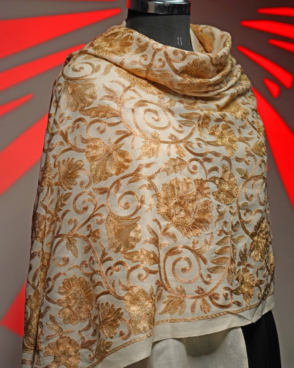 IVORY GULBAHAR EMBROIDERED STOLE MEN